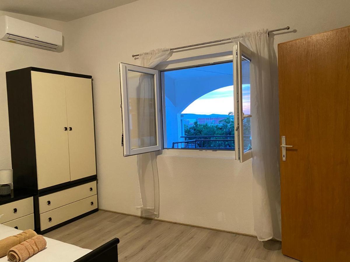 Summer Breeze Baška Voda Eksteriør billede